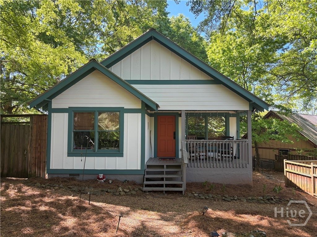 Photo of 381 Ridge Avenue, Athens, GA 30601 (MLS # CL353092)