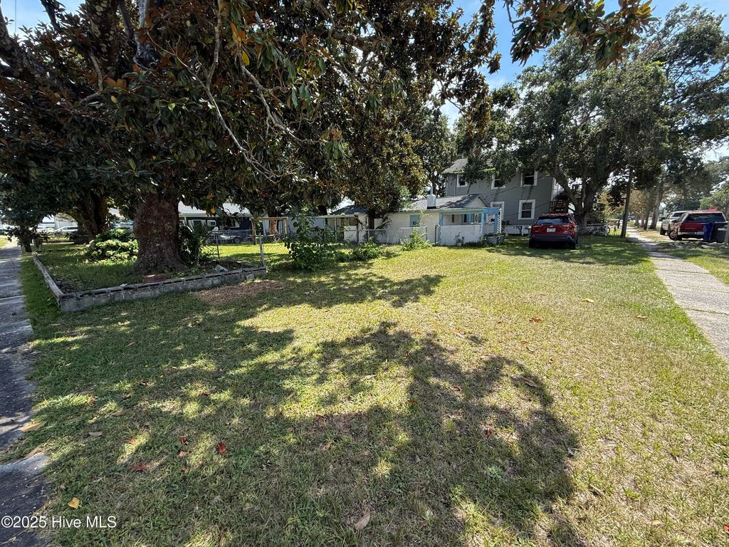 Photo of 404 N Third Street, Carolina Beach, NC 28428 (MLS # 100532751)