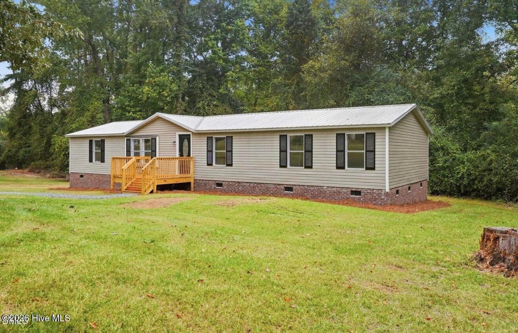Photo of 116 Avon Lane, Newton Grove, NC 28366 (MLS # 100606676)