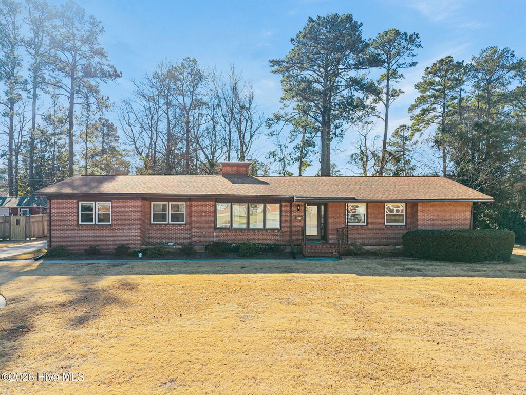 Photo of 205 Fenton Place, Jacksonville, NC 28540 (MLS # 100547084)