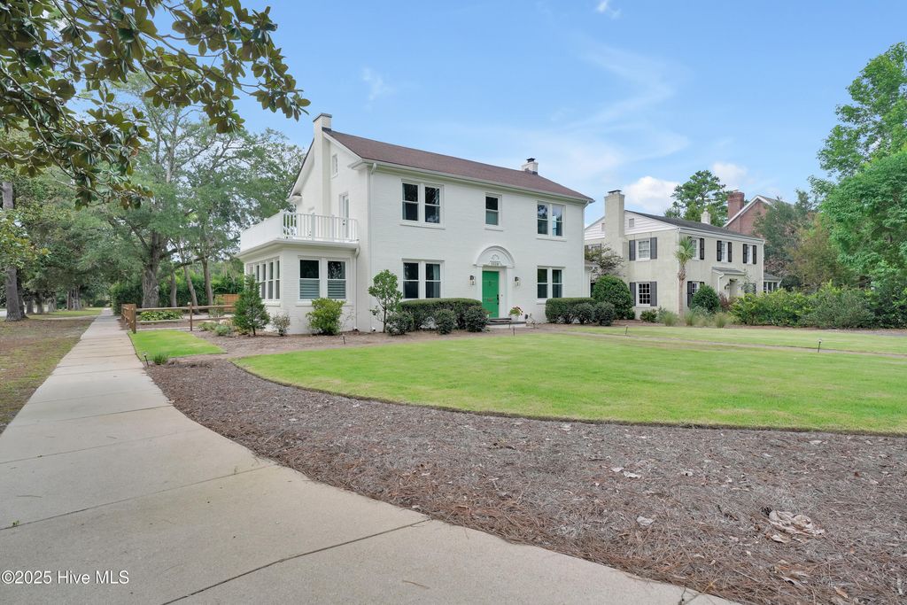 Photo of 1326 Country Club Road, Wilmington, NC 28403 (MLS # 100528025)