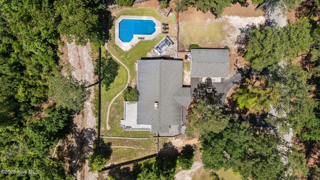 Photo of 140 One Down Street, Southern Pines, NC 28387 (MLS # 100574397)