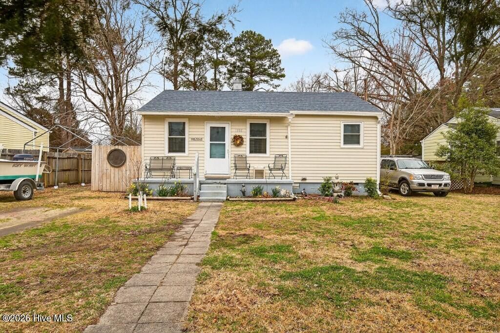 Photo of 1008 Tatum Drive, New Bern, NC 28560 (MLS # 100557652)