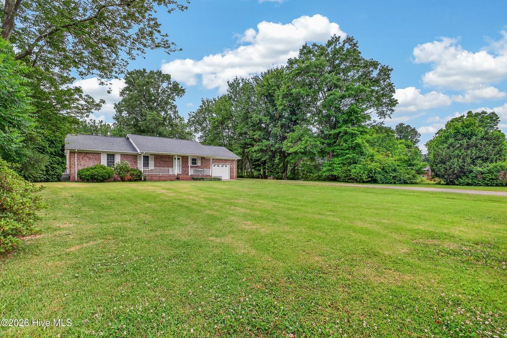Photo of 1313 Pony Farm Road, Jacksonville, NC 28540 (MLS # 100576663)