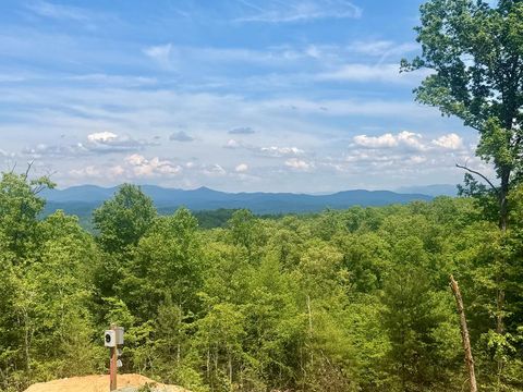 Homes For Sale - 50 Lake Wood Road<br/> Murphy, NC 28906