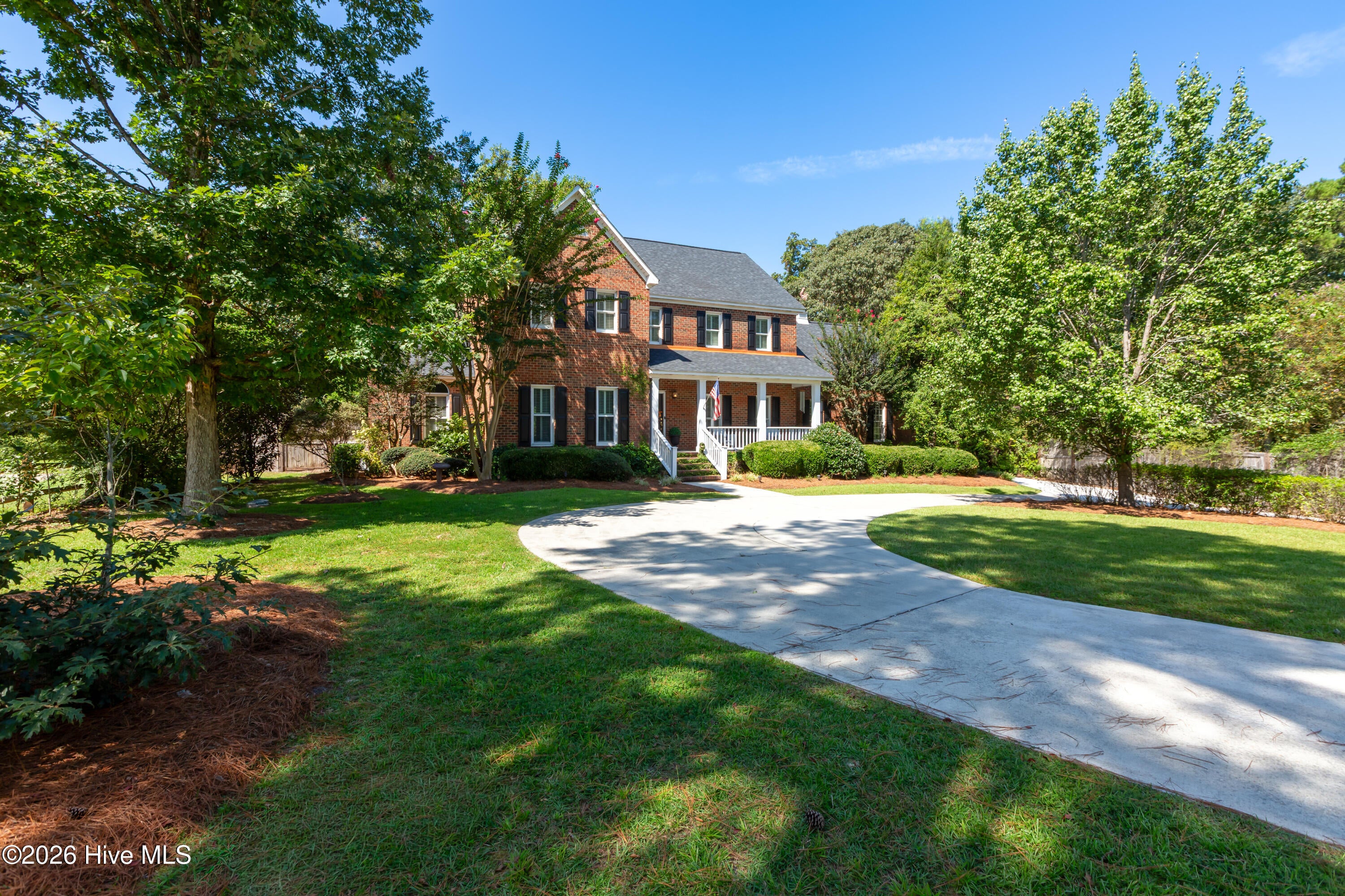 2417 Oakview Drive