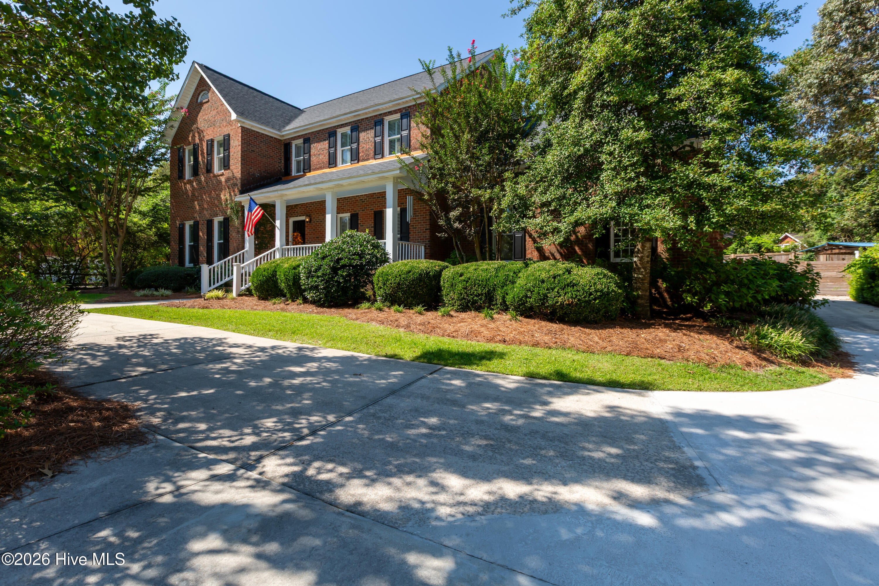 2417 Oakview Drive