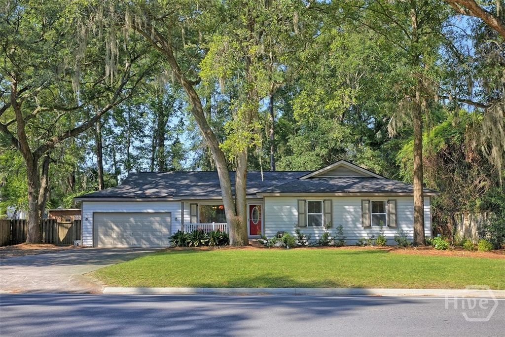 Photo of 220 N Cromwell Road, Savannah, GA 31410 (MLS # SA357529)