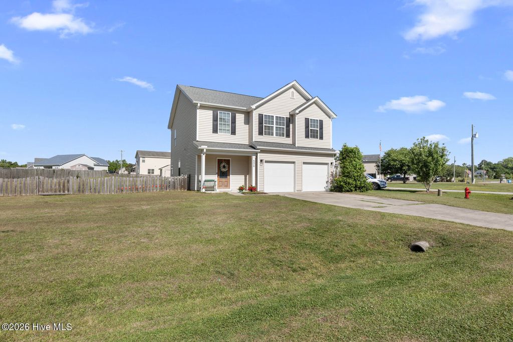 Photo of 506 Shelmore Lane, Jacksonville, NC 28540 (MLS # 100570811)