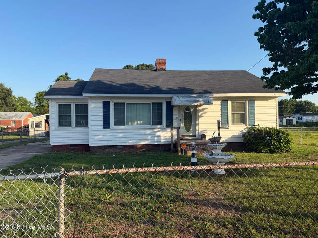 Photo of 3508 Sloan Street, Kinston, NC 28504 (MLS # 100586340)