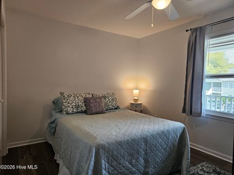 Tiny photo for 2712 S 17th Street #Apt C, Wilmington, NC 28412 (MLS # 100564512)