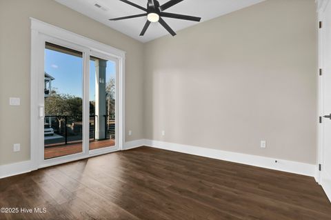 Tiny photo for 113 Diamond Point Court, Surf City, NC 28445 (MLS # 100544743)