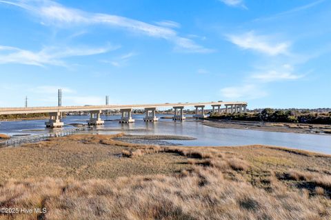 Tiny photo for 113 Diamond Point Court, Surf City, NC 28445 (MLS # 100544743)