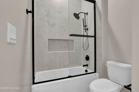 Tiny photo for 113 Diamond Point Court, Surf City, NC 28445 (MLS # 100544743)