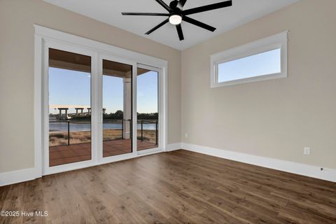 Tiny photo for 113 Diamond Point Court, Surf City, NC 28445 (MLS # 100544743)