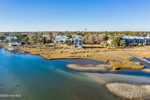 Tiny photo for 113 Diamond Point Court, Surf City, NC 28445 (MLS # 100544743)