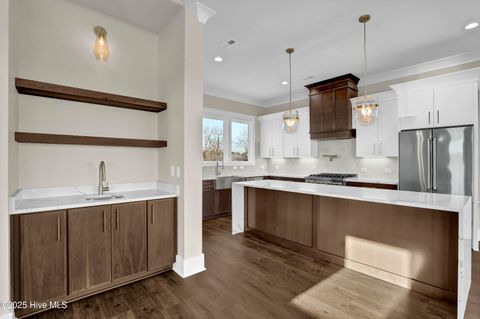 Tiny photo for 113 Diamond Point Court, Surf City, NC 28445 (MLS # 100544743)