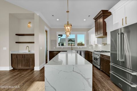 Tiny photo for 113 Diamond Point Court, Surf City, NC 28445 (MLS # 100544743)