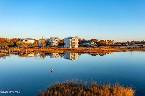 Tiny photo for 113 Diamond Point Court, Surf City, NC 28445 (MLS # 100544743)
