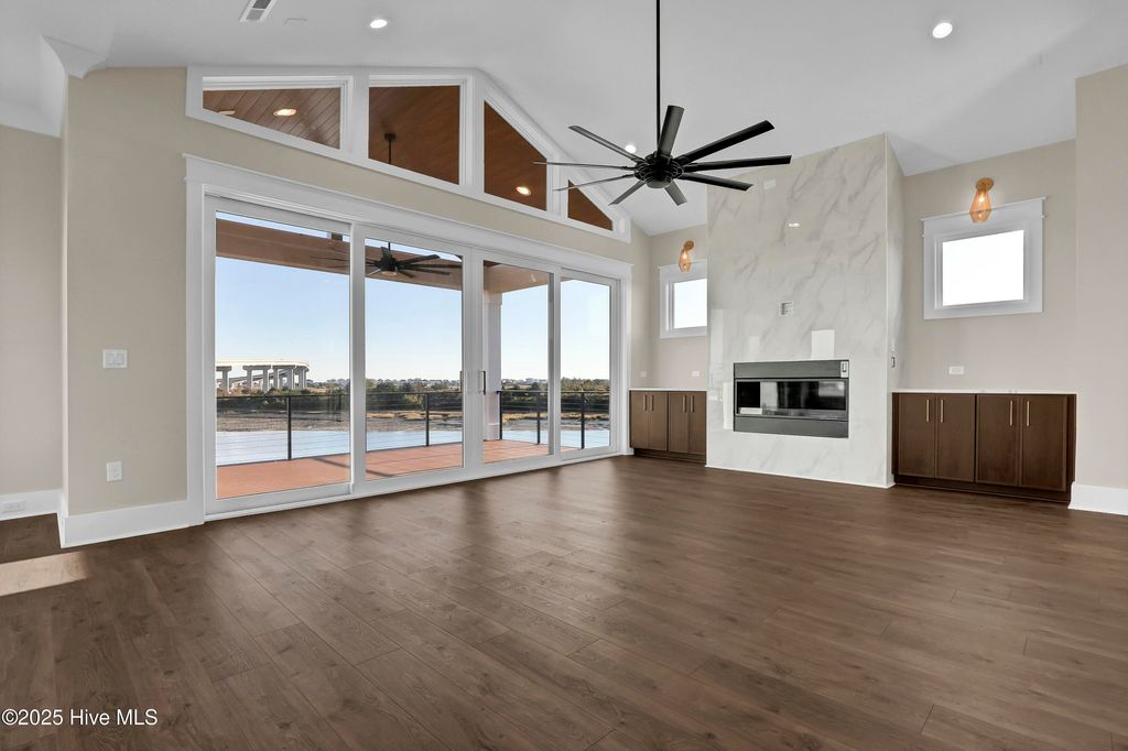 Photo of 113 Diamond Point Court, Surf City, NC 28445 (MLS # 100544743)