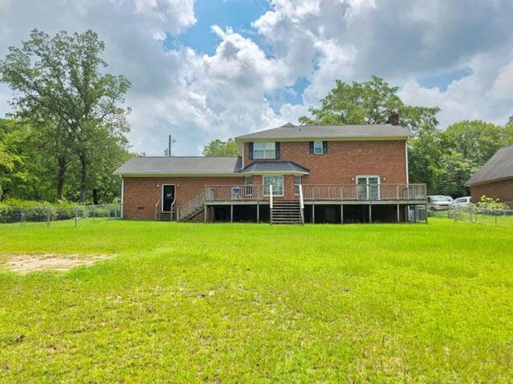 Photo of 613 Skyline Drive, Batesburg-Leesville, SC 29070 (MLS # 550097)