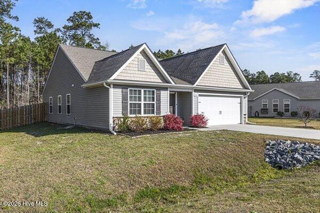 Photo of 238 Poppleton Drive, Hampstead, NC 28443 (MLS # 100561159)