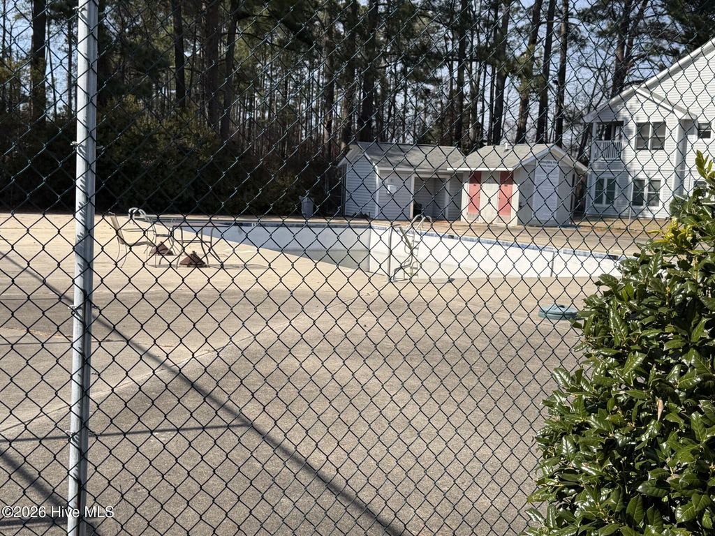 Photo of 130 W Victoria Court #E, Greenville, NC 27858 (MLS # 100556659)