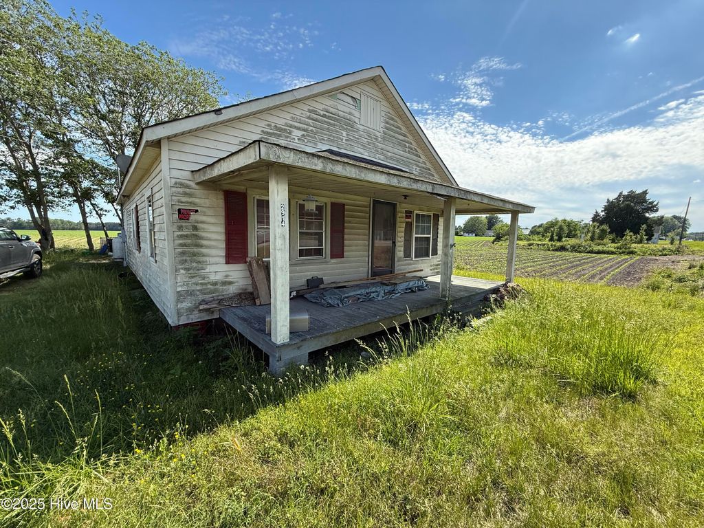 Photo of 2914 Us Highway 64 E, Plymouth, NC 27962 (MLS # 100534076)