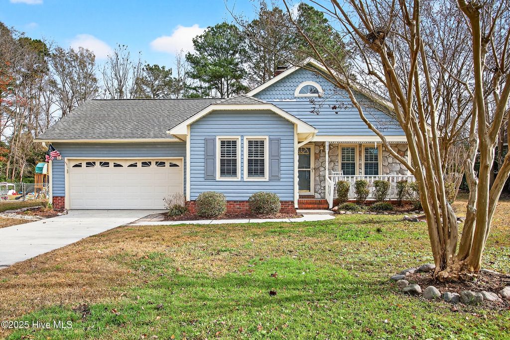 Photo of 605 Greystone Avenue, Jacksonville, NC 28540 (MLS # 100545266)