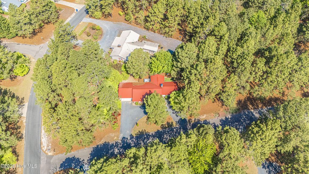 Photo of 101 Swan Run Court, Seven Lakes, NC 27376 (MLS # 100568117)
