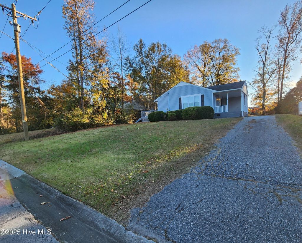 Photo of 395 Maple Street, Jacksonville, NC 28540 (MLS # 100531180)