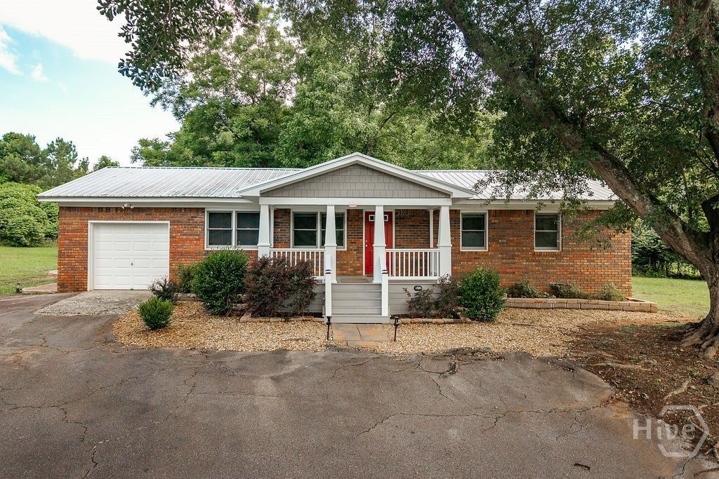 Photo of 391 Gober Road, Bishop, GA 30621 (MLS # CL358682)