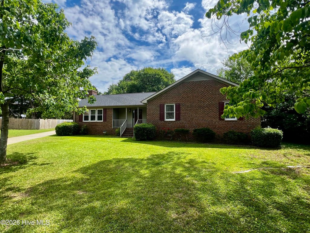 Photo of 1021 Turnstone Drive, Rocky Mount, NC 27803 (MLS # 100577111)