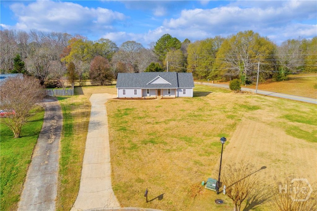 Photo of 388 Kay Drive, Winder, GA 30680 (MLS # CL345093)
