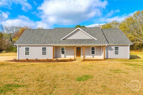 Photo of 388 Kay Drive, Winder, GA 30680 (MLS # CL345093)