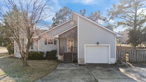 Homes For Sale - 769 Dayflower Court<br/> Vass, NC 28394