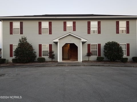 Apartment For Rent - 1500 Hammock Lane #3<br/> Jacksonville, NC 28546