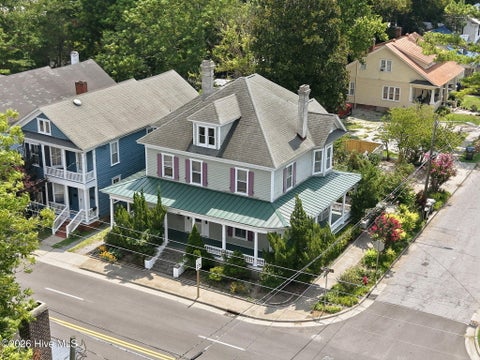 Tiny photo for 401 N Market Street, Washington, NC 27889 (MLS # 100587357)