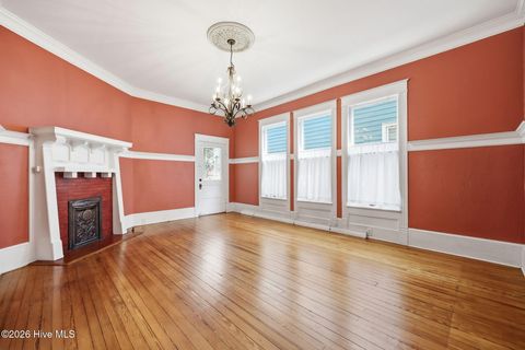 Tiny photo for 401 N Market Street, Washington, NC 27889 (MLS # 100587357)