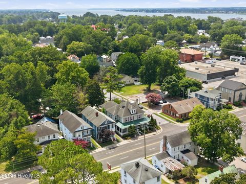Tiny photo for 401 N Market Street, Washington, NC 27889 (MLS # 100587357)