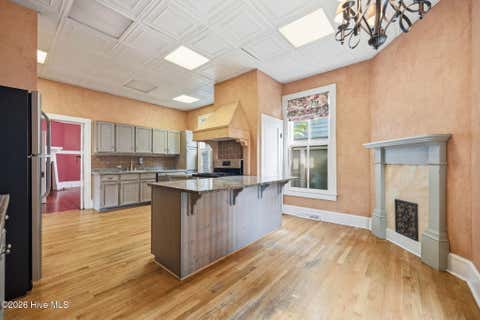 Tiny photo for 401 N Market Street, Washington, NC 27889 (MLS # 100587357)
