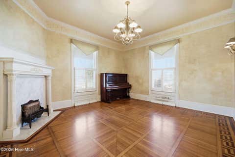 Tiny photo for 401 N Market Street, Washington, NC 27889 (MLS # 100587357)