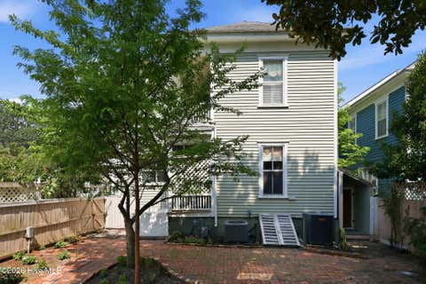 Tiny photo for 401 N Market Street, Washington, NC 27889 (MLS # 100587357)
