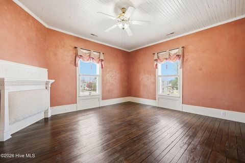 Tiny photo for 401 N Market Street, Washington, NC 27889 (MLS # 100587357)