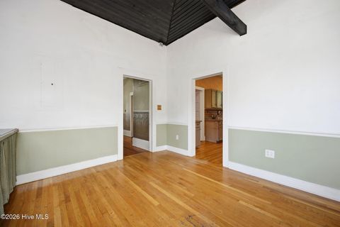 Tiny photo for 401 N Market Street, Washington, NC 27889 (MLS # 100587357)