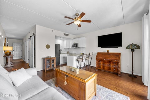 Tiny photo for 106 N Water Street #309, Wilmington, NC 28401 (MLS # 100600499)