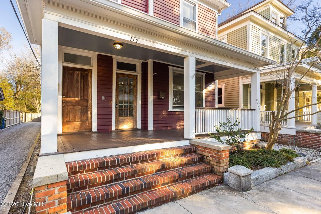 Photo of 117 S 7th Street, Wilmington, NC 28401 (MLS # 100549514)