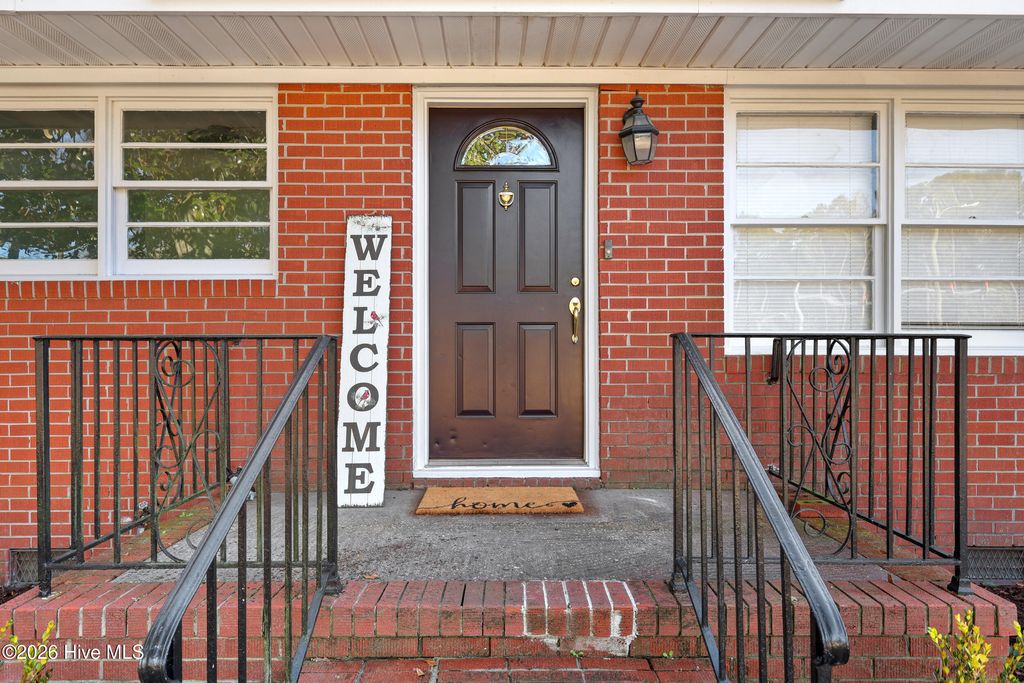 Photo of 2035 N Kerr Avenue, Wilmington, NC 28405 (MLS # 100540296)