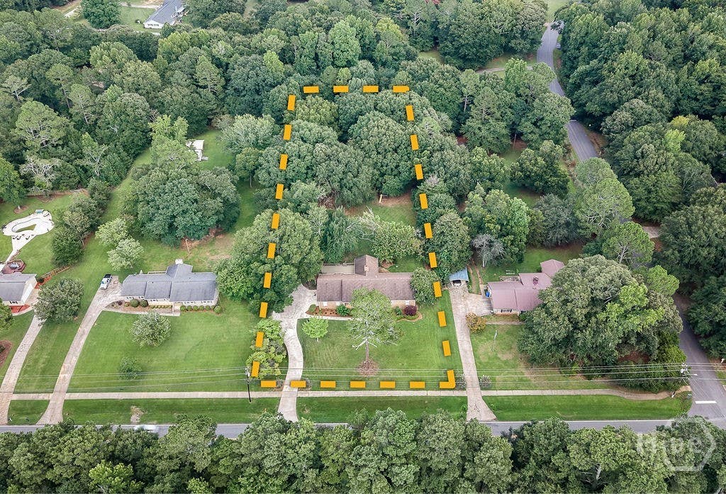 Photo of 1035 Whit Davis Road, Athens, GA 30605 (MLS # CL361025)