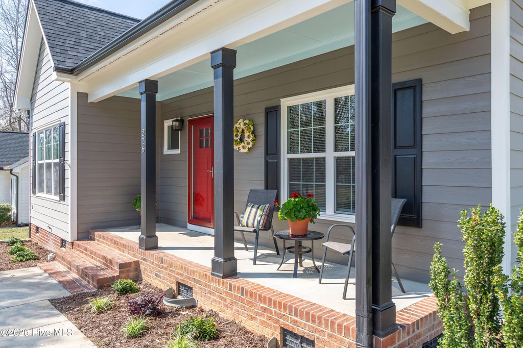 Photo of 276 Groundsel Place, Clayton, NC 27527 (MLS # 100553425)